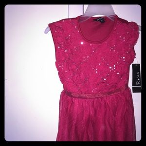 A 7/8 medium George kids size dress